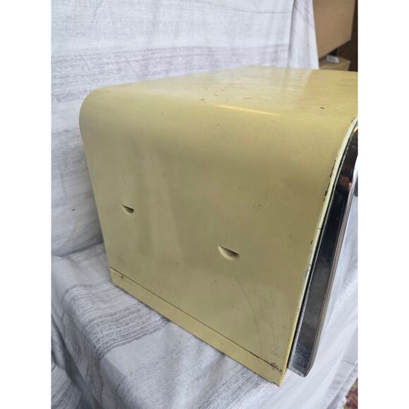 Mid-Century Yellow Enamel & Chrome Bread Box Drop-Front Door Vintage - Picture 3 of 8